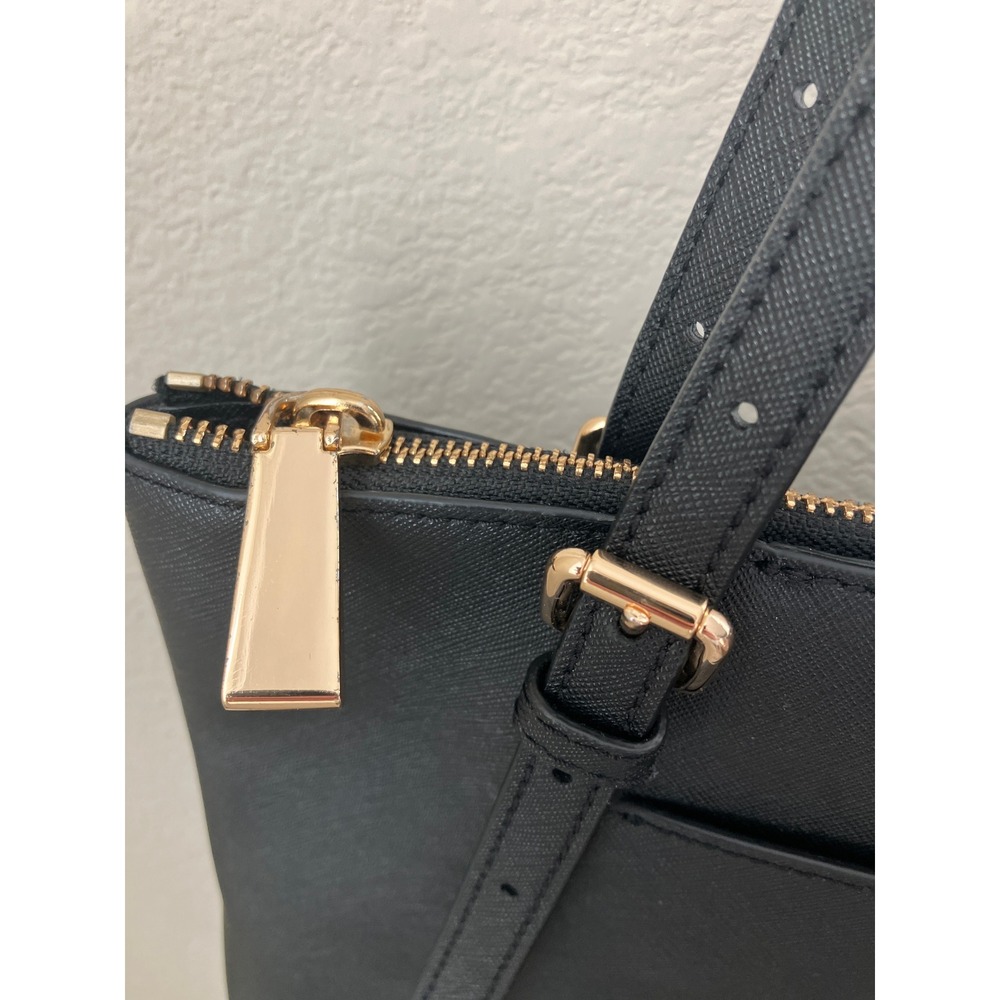 Michael Kors Black Saffiano‎ Leather Tote Bag Gold Hardware - Picture 3 of 15